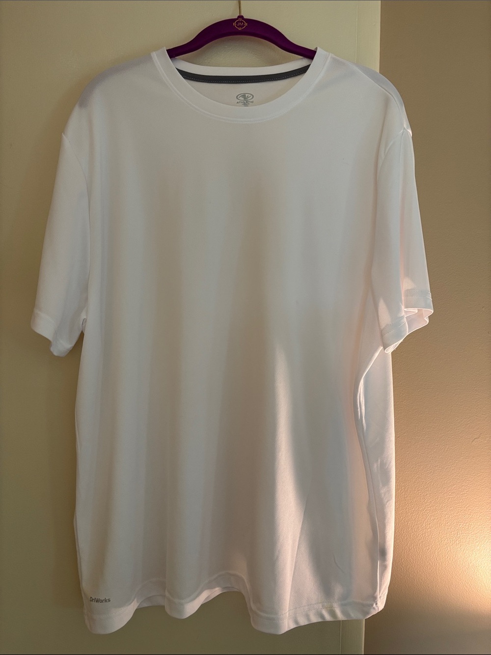 Men's White Athletic Performance Crew Neck Shirt 2 XL